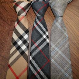 Coules de cou Élégant Nouveau plaid Business Formal 7cm Mens Fashion personnalisée Fashion Casual Trend Version coréenne Tie Britishq