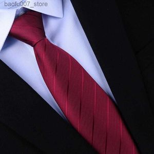 Coules de cou Tie Tie marié Red Wedding Men de style zipper de style zipper à main attachée de tenue formelle