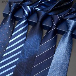 Coules de cou Uniform 8cm pour hommes Business Cost Tie Stripe Stripe Marid Marid Wafor Career Black Red Youth Trend Q240410