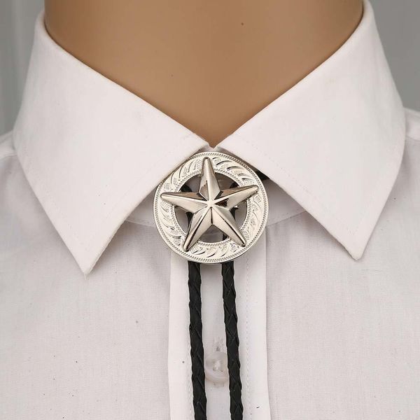 Corbata de cuello Vintage Bolo Tada para mujer Mujeres Arte occidental hecho a mano Aleación india Corbalo Silvr Star Pentagram 230811