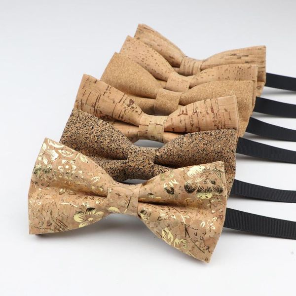 Corbatas de cuello Moda de madera Arco para hombre Novedad Hecho a mano Mariposa de madera sólida para fiesta de boda Hombre Accesorios de regalo Hombres Bowtie