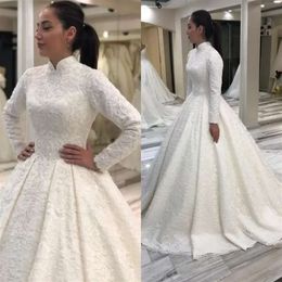 Mariage de cou Magnifique robes hautes musulmanes robe de bal nuptiale avec manches longues paillettes en dentelle aplique splique train sur mesure