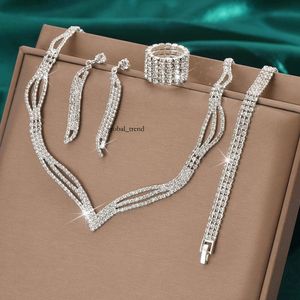Collier Bracelet Ding Ensemble de colliers de bijoux de mariée, ensemble de bijoux de chaîne à griffe de diamant européen et à trois pièces, et 198 820
