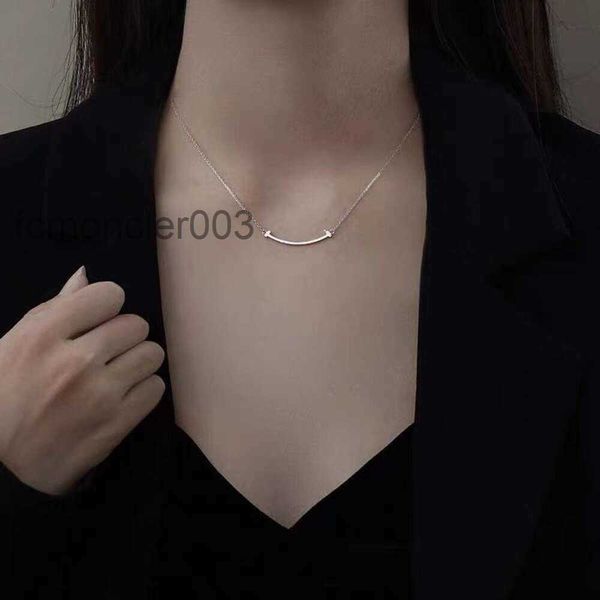 Collier comptoir sourire collier féminin sterling argent s925 diamant set face mode étudiant collier de chaîne de collier E76L