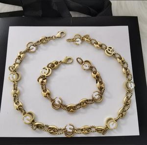 Collier Bracelet de créateur Bijoux G pour hommes et femmes dominateurs Collier vintage classique Collier pendentif cadeau aux amis et aux parents