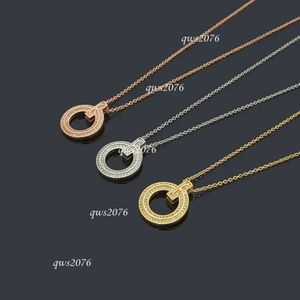 Collier Designer Cercle Pendentif En Forme De C Demi Diamant Boucles D'oreilles En Acier Inoxydable Couple Cadeau De Noël Avec Sac En Flanelle Original