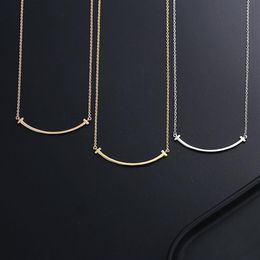 Collier Designer Jewellery Colliers Womens Luxury Smile Chain pour femmes 925 Silver Gold Pendants Fashion Classic Engagement Jewe296n