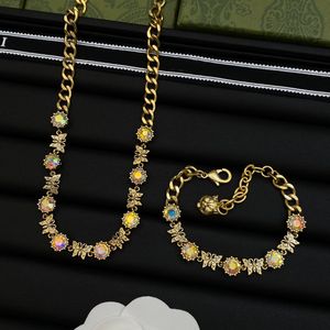 Kettingontwerper Nieuwe gouden vlinder sieraden stenen tijgerhoofd ketting ketting mode klassiek kettingcadeau voor vrouwen