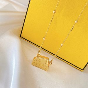 Kettingontwerper hangerse slot kettingen voor vrouwen luxe ontwerpers Gold F kettingen mode sieraden trui ketting D2112183Z