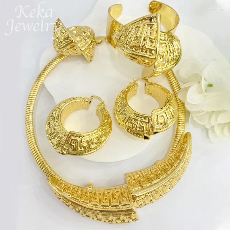 Necklace Earrings Set 18K Gold Plated Large Jewelry Fashion Bracelet Earring Ring Italy Luxury Wedding Accessories Copper Gift