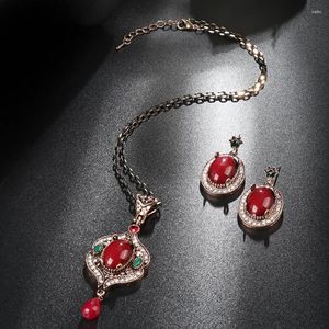 Ketting oorbellen set 2 pc's/lot vintage grote blauwe rode steen sieraden sets voor vrouwen antieke goudkristallen Turkse sieraden