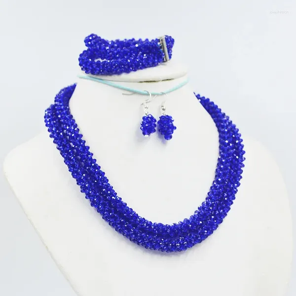 Ensemble de boucles d'oreilles collier 2 rangées 4MM ensemble collier/bracelet/boucles d'oreilles en cristal bleu royal classique.Mariage de luxe pour femmes