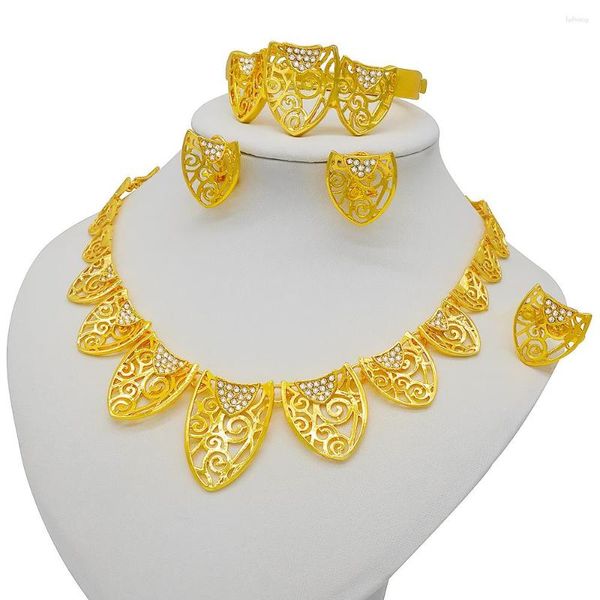 Conjunto de pendientes de collar 2023 Dubai oro africano nupcial boda regalos para mujeres Arabia Saudita pulsera anillo joyería