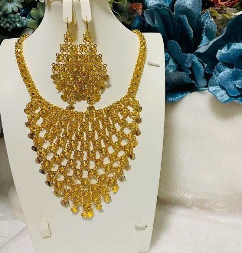 Halsbandörhängen Set 2023 Dubai Jewelry Wedding Party Presenttillbehör CHD20990A
