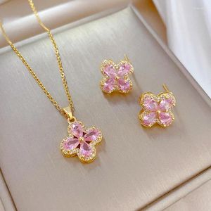 Ensemble collier et boucles d'oreilles Style doux, pendentif fleur en Zircon rose brillant, bijoux adaptés à un usage quotidien, 2023