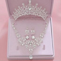 Collier boucles d'oreilles ensemble 3 pièces/ensemble strass papillon couronne boucle d'oreille mariée mariage bijoux cadeau