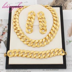 Ketting Oorbellen Set Afrikaans Goud Kleur Klassiek 18K Vergulde Armband Sieraden Dubai Luxe Ketting Mode-sieraden