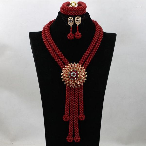 Collier boucles d'oreilles ensemble perles de corail rouge africain bijoux à la main mariée pour mariage nigérian CNR512