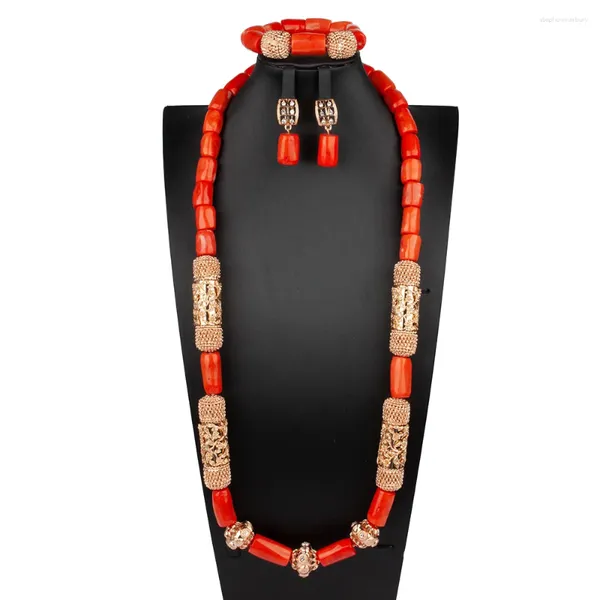 Collier Boucles d'oreilles Ensemble Bracelet de mariage africain Perles de corail naturel Golden Hollow Tube Accessorise Fashion Bijoux