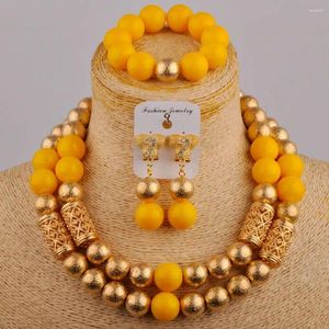 Ensemble de boucles d'oreilles et collier pour femmes africaines, bijoux de mariage, perles de verre jaunes, accessoires pour robe de mariée nigériane, SH-148