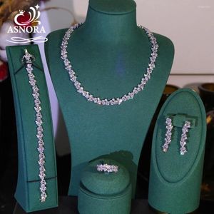 ASNORA – ensemble de boucles d'oreilles et collier en zircone cubique brillante pour femmes, Bracelet rond de couleur blanche, bague de mariage, X4020