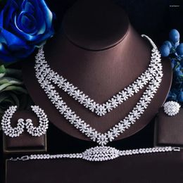 Collier Boucles d'oreilles Set Beaqueen 4pc Brilliant Cubic Zircon Big 2 Bijoux en couches pour femmes Dubaï Saudi Arabie Robe de soirée Party JS413