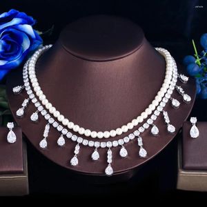 Pendientes del collar Conjunto de Bequeeen Luxury 2 capas Color Pearl Pearl Tassel Water Drop Parring for Women Banquet Party Jewelry JS412