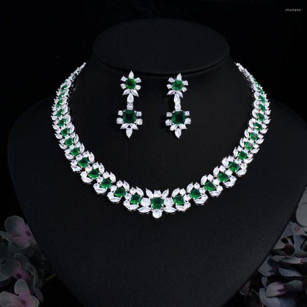 Collier Boucles D'oreilles Ensemble BeaQueen Étincelant Blanc Or Couleur Vert Foncé Cubique Zircon Chunky De Luxe Dubaï Femmes Bijoux De Mariée JS387