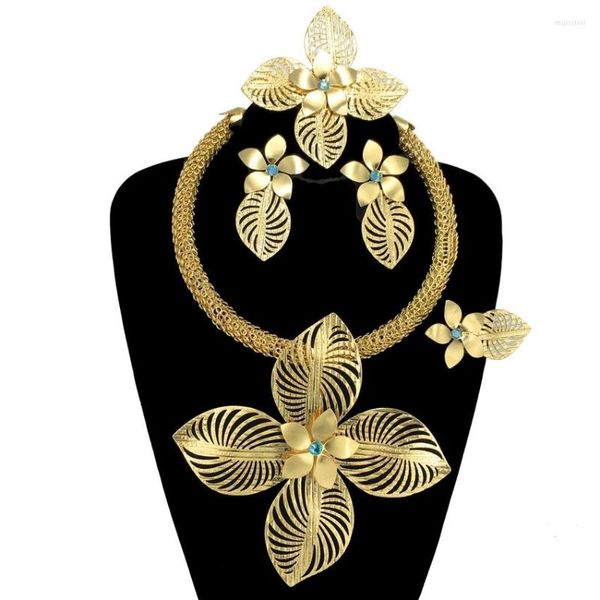 Conjunto de aretes de collar Hermosa mujer Dubai Chapado en oro Joyería hecha a mano Brasileña Nigeria EE. UU. Colgantes de flores grandes Banquete FHK14204