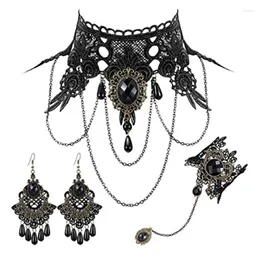 Boucles d'oreilles de collier Pièce de lacet de couloir noir avec bracelet et bijoux de sorcière vintage gothique pour mariage de costume d'Halloween