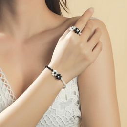 Ketting Oorbellen Set Bohemian Mode Dames Zwart Wit Kralen Handgemaakte Kralen Verstelbaar Yin Yang Bloem Armbanden Ring Sieraden Voor