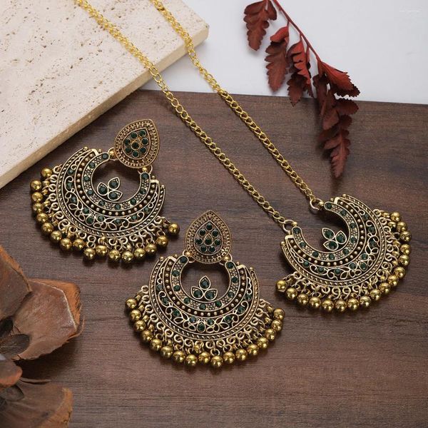 Conjunto de collar y pendientes para mujer, aretes de cristal geométricos Vintage bohemios, borla hueca tallada en oro antiguo, regalo de boda