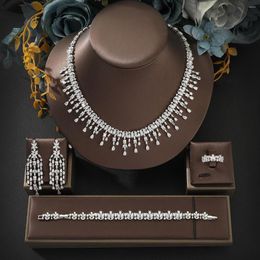 Ketting oorbellen set charmante mode luxe Arabische stijl kwastje ontwerp 4pc sieraden vrouwen trouwfeest zirkon glanzend bruidscadeau