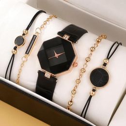 Boucles d'oreilles de collier Set Chuangcheng 5pcs / Set Woar's Watch Artistic and Personnalized Trend Student Bracelet Five Piece