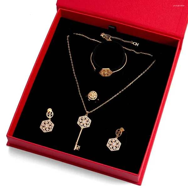 Collier Boucles d'oreilles Set Cilmi Harvill CHHC Jewelry Sheld Snowflake Key Forme Bracelet Binelle Boîte-cadeau 4-en-1 Emballage