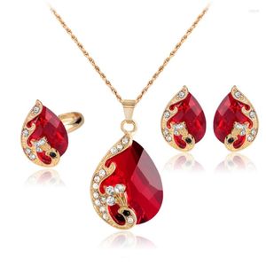 Ketting oorbellen set kleding accessoires dames schoonheid water drop pauw ring -sieraden van vijf kleuren sieraden