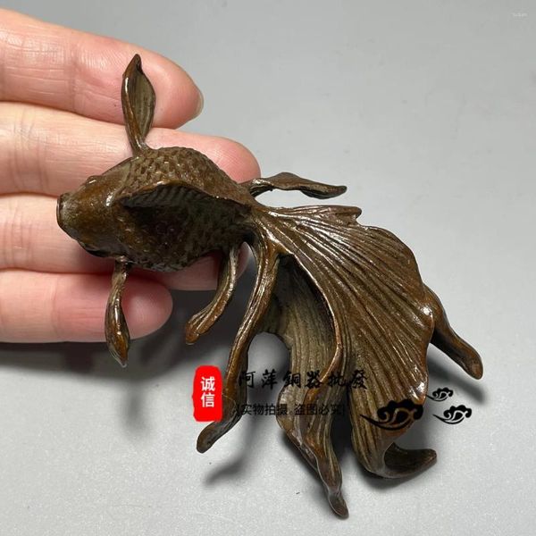 Pendientes de collar Conjunto de vajilla de cobre Goldfish que atrae a la riqueza decoraciones para el hogar de peces lindos son favorecidas para la decoración del arte del té