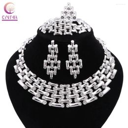 Collier Boucles d'oreilles Set Cynthia Luxury Vintage Women Jewelry Dubai Nigeria Silver Color For Party Ring Bracelet 4PCS
