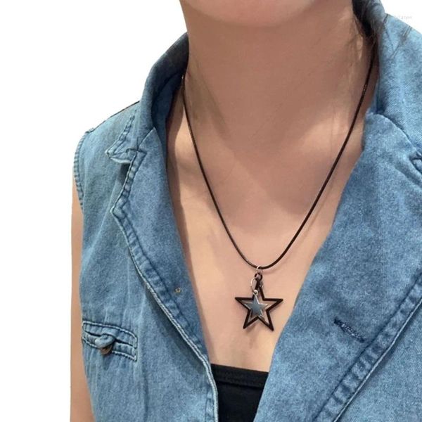 Ensemble collier et boucles d'oreilles étoile foncée, pendentif Hip Hop accrocheur, boucle d'oreille pendante Y2K, chaîne de clavicule, doux et Cool, ras du cou pour fille