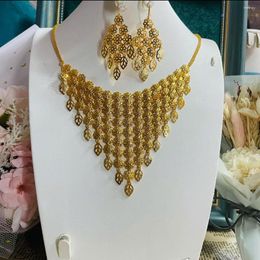 Collar Pendientes Conjunto Dubai 24K Chapado en oro Joyería de mujer Accesorios nupciales de la boda 0006