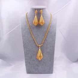 Collier boucles d'oreilles ensemble dubaï arabie saoudite plaqué or bijoux femme mariage Banquet fête grand Nigeria thaïlande