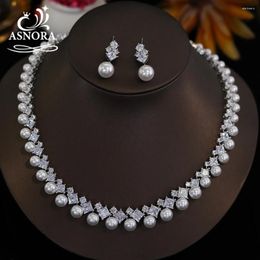Ensemble collier et boucles d'oreilles en CZ blanc élégant, accessoires de mariage pour femmes, mariées, perles rondes classiques et Costume X0482