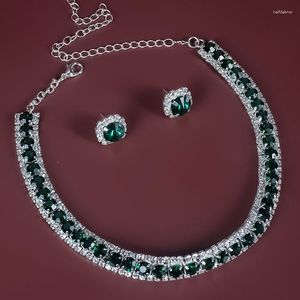 Ketting Oorbellen Set Smaragd Luxe Sieraden Zilveren Kunstmatige Diamanten Hanger Voor Vrouwen Bruiloft Accessoires