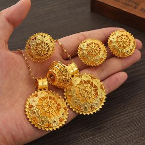 Ketting oorbellen Set Ethiopian Big Two Pendant Jewelry Classic Fashion Gold Eritrea voor Women's Habesha Wedding Party GiftEarrings