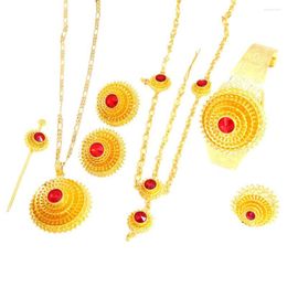 Pendientes del collar Juego de oro Etiopio