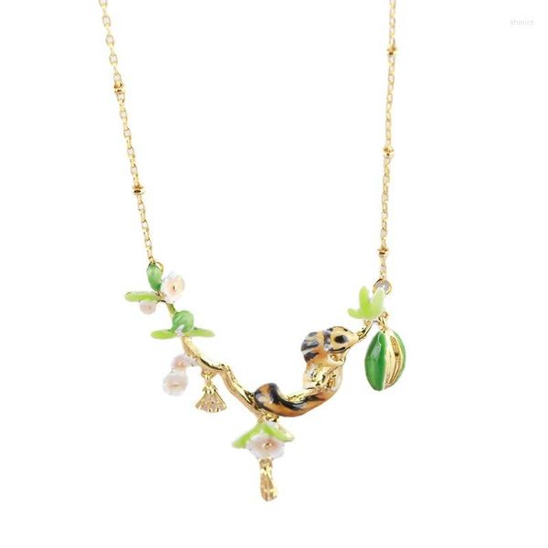 Collier boucles d'oreilles ensemble bijoux européens américains en gros peint à la main émail glaçure Mori mignon Rat Chipmunk fleur fruit broche