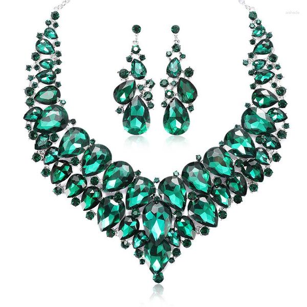 Ensemble collier et boucles d'oreilles exagéré pour femmes, tendance, ensemble d'accessoires à fleurs en cristal, robes de mariée, robe de soirée, bijoux de fête