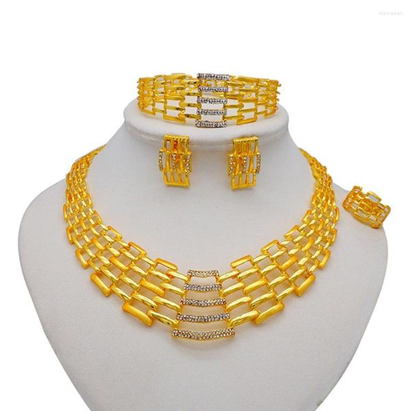 Conjunto de pendientes de collar exquisita joyería de Color dorado de Dubái boda nupcial nigeriana para mujer accesorios moda traje de cuentas africanas