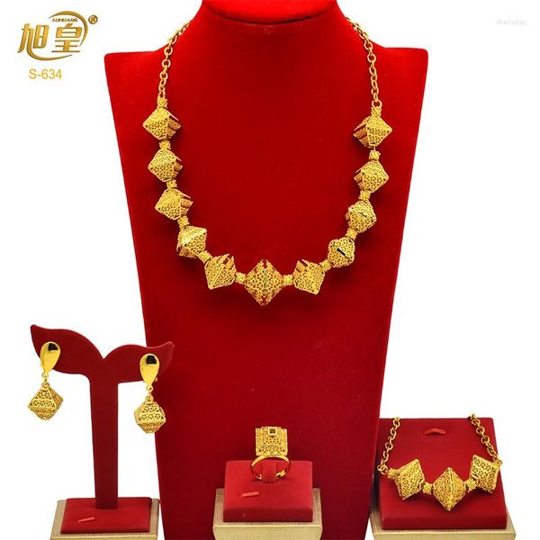 Conjunto de collar y pendientes, joyería chapada en oro de Dubái para mujer, pulsera de boda nigeriana, anillo, accesorios de joyería nupcial de 24K