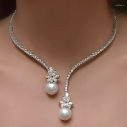 Conjunto de collar y pendientes para mujer, cadena de circón con perla grande y flor exquisita a la moda, joyería para fiesta de cumpleaños